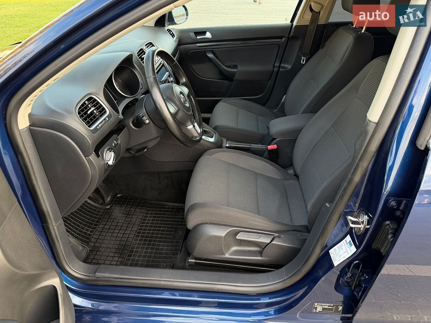 Volkswagen Golf 2010 VIN WVWZZZ1KZBM649211 фото оголошення 43 з 56
