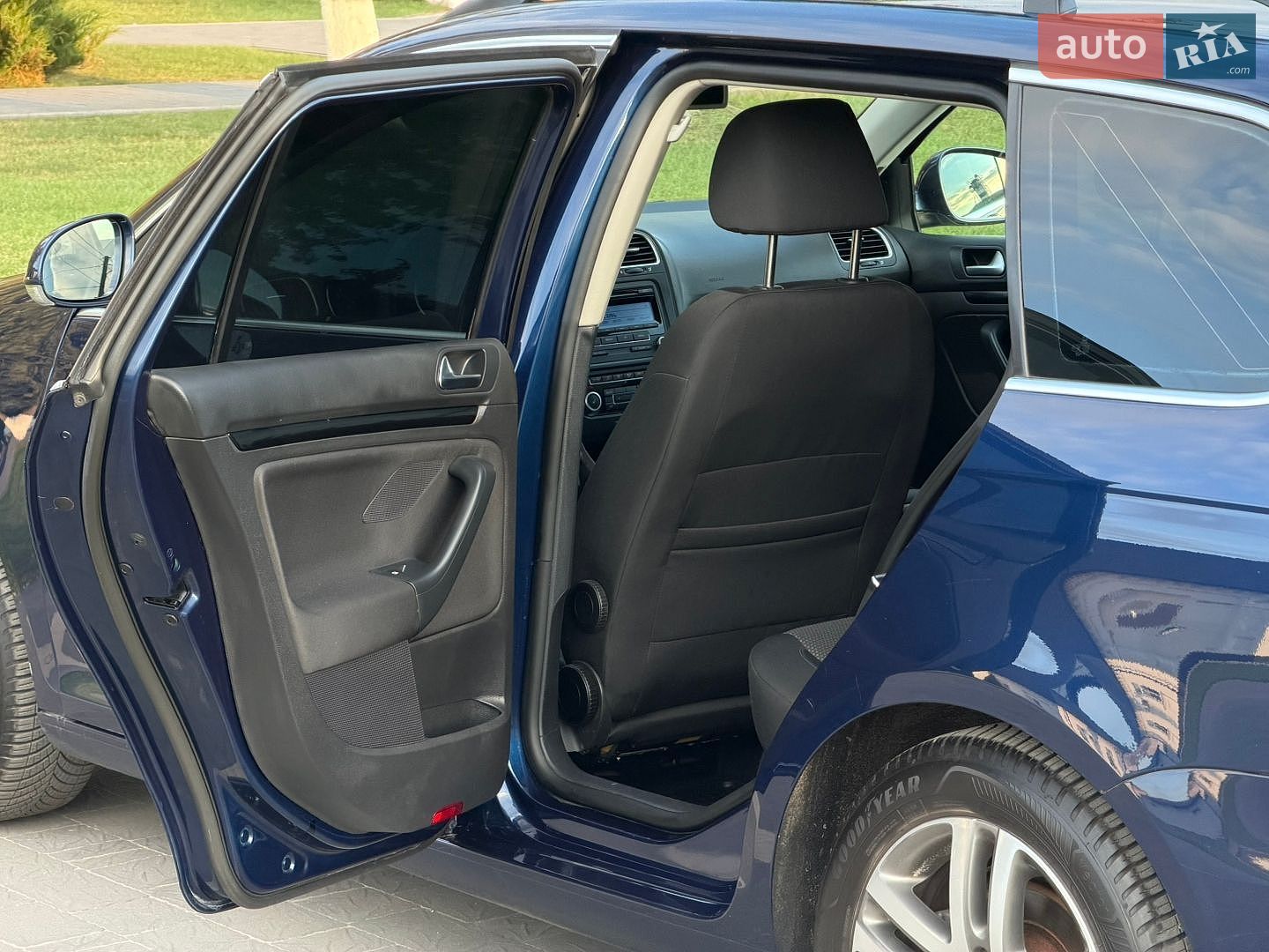 Volkswagen Golf 2010 VIN WVWZZZ1KZBM649211 фото оголошення 56 з 56