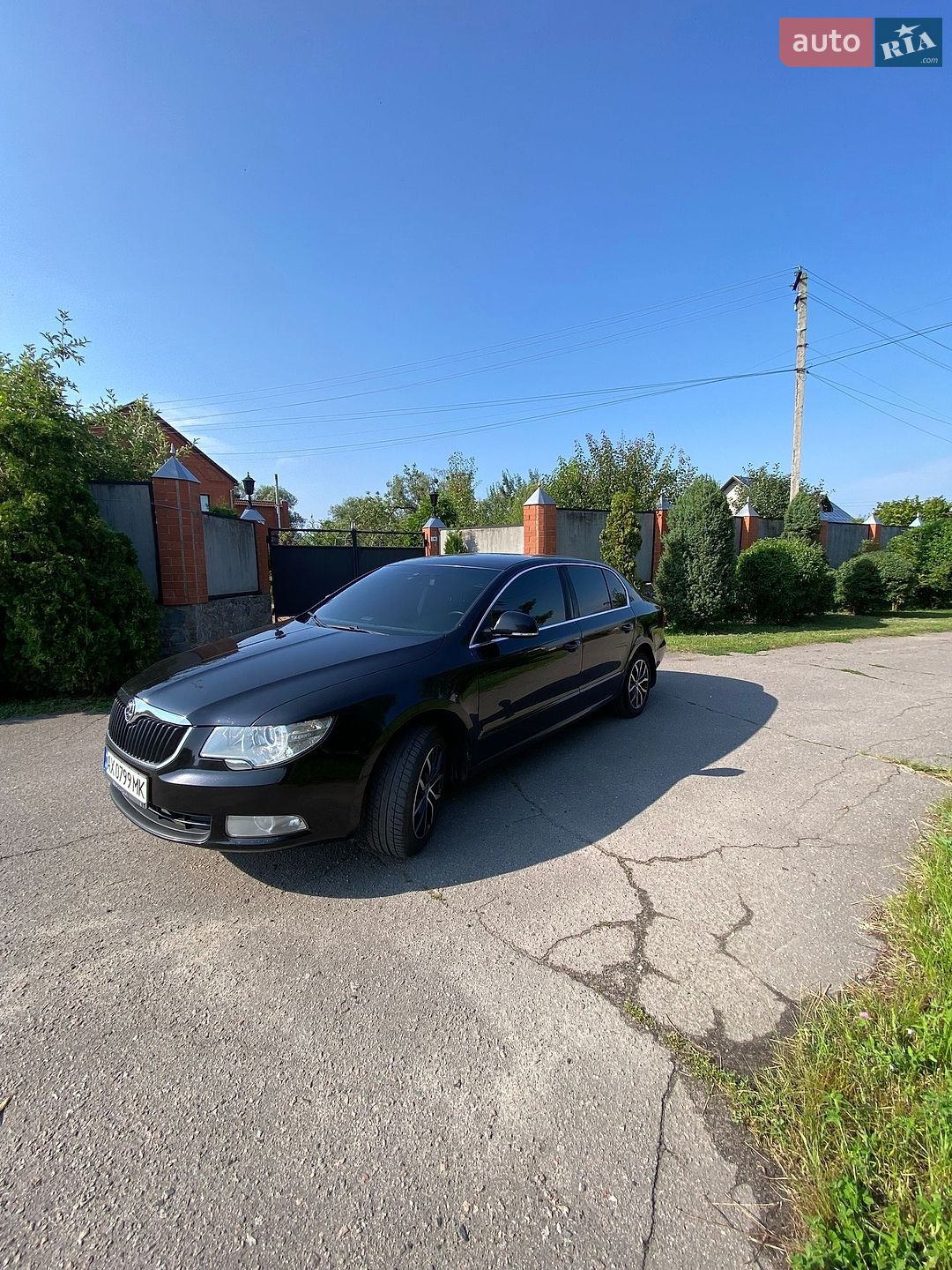 Skoda Superb 2011 VIN TMBAB43T9CB300155 фото оголошення 6 з 9
