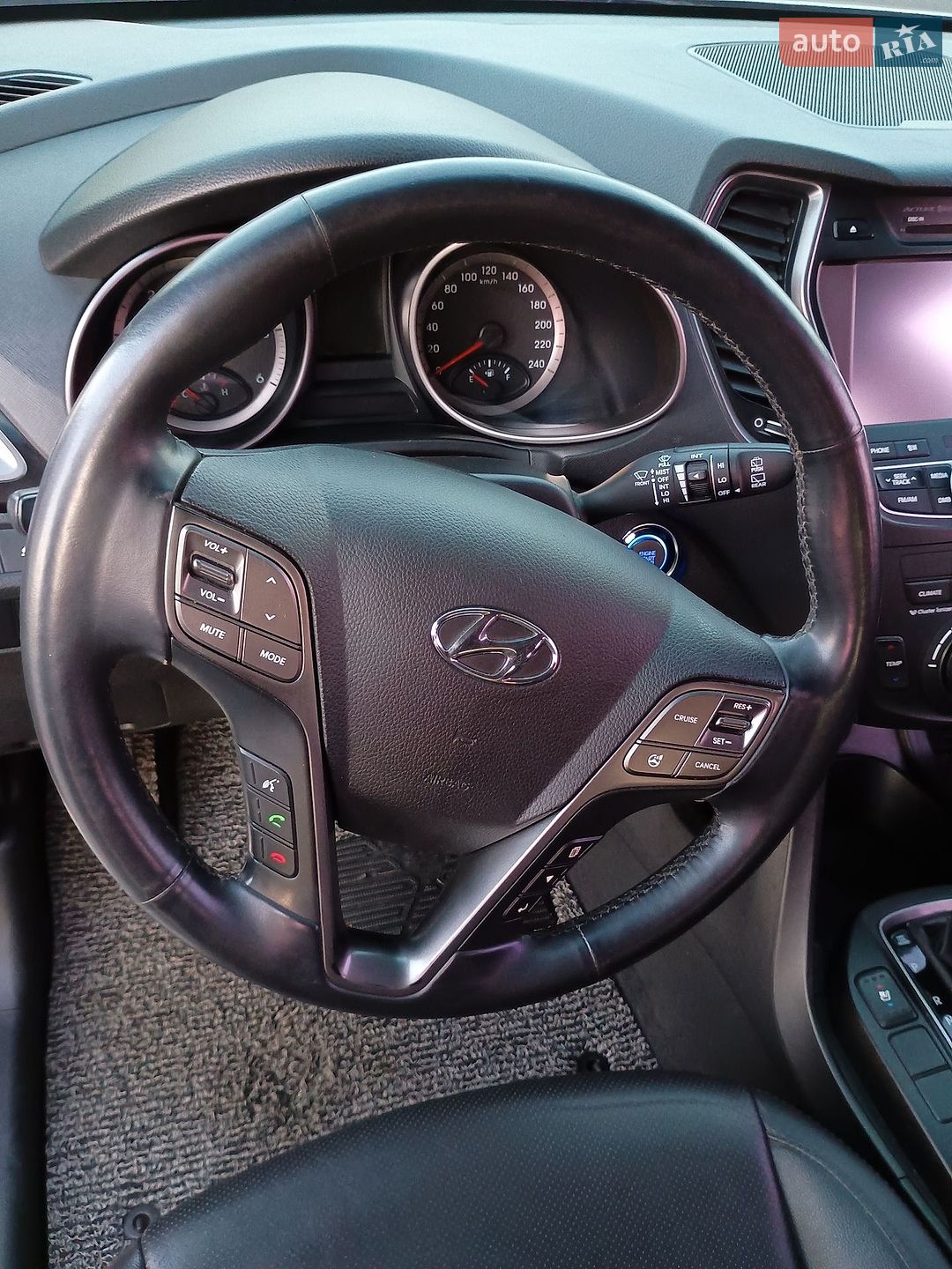 Hyundai Santa FE 2013 VIN KMHSW81UDDU156020 фото оголошення 14 з 52