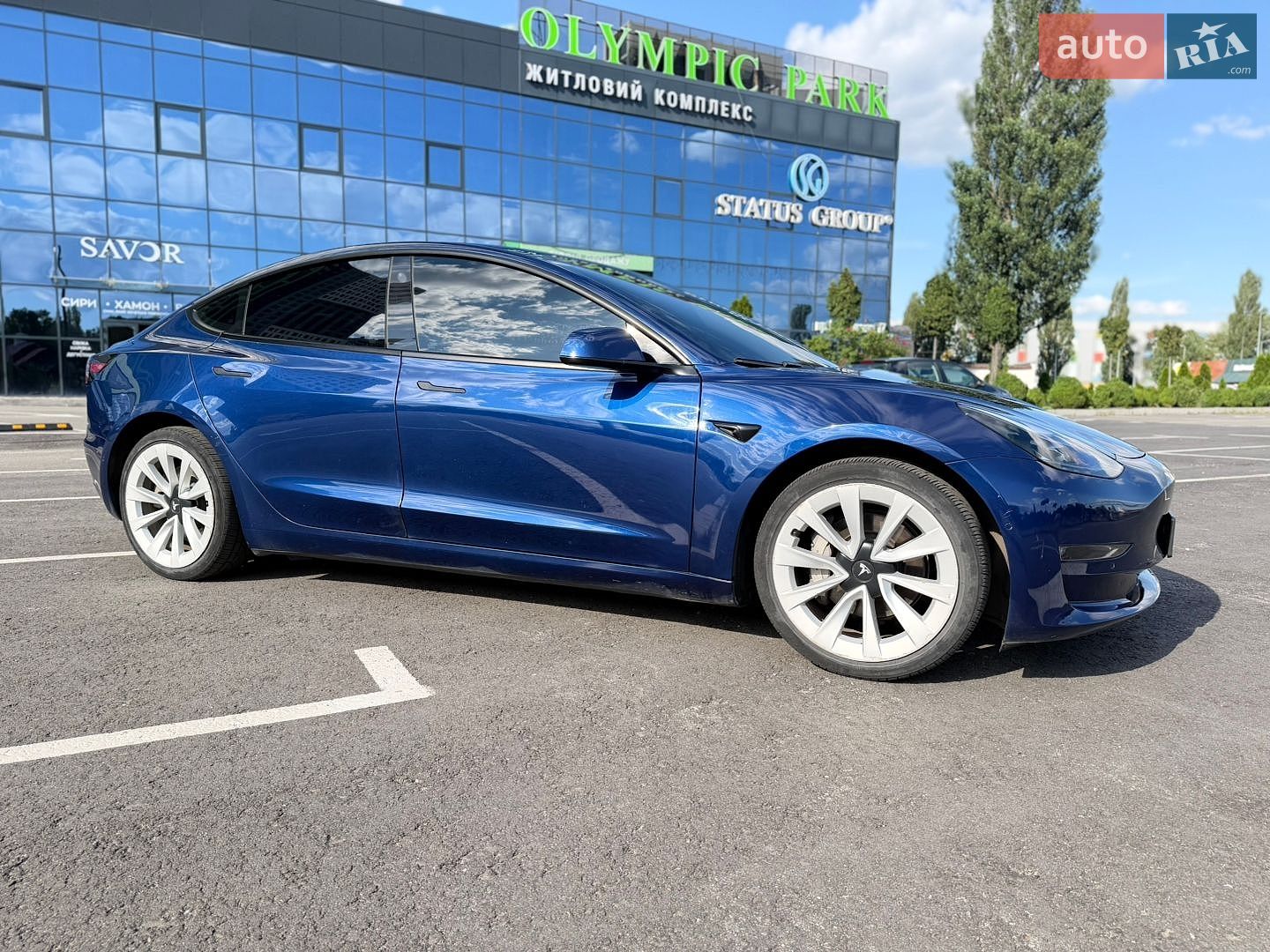 Tesla Model 3 2022 VIN 5YJ3E1EA9NF188998 фото оголошення 4 з 46