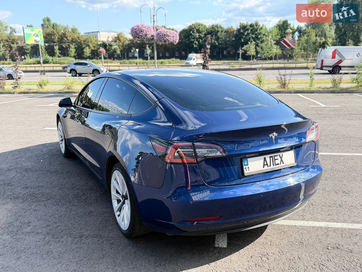 Tesla Model 3 2022 VIN 5YJ3E1EA9NF188998 фото оголошення 11 з 46