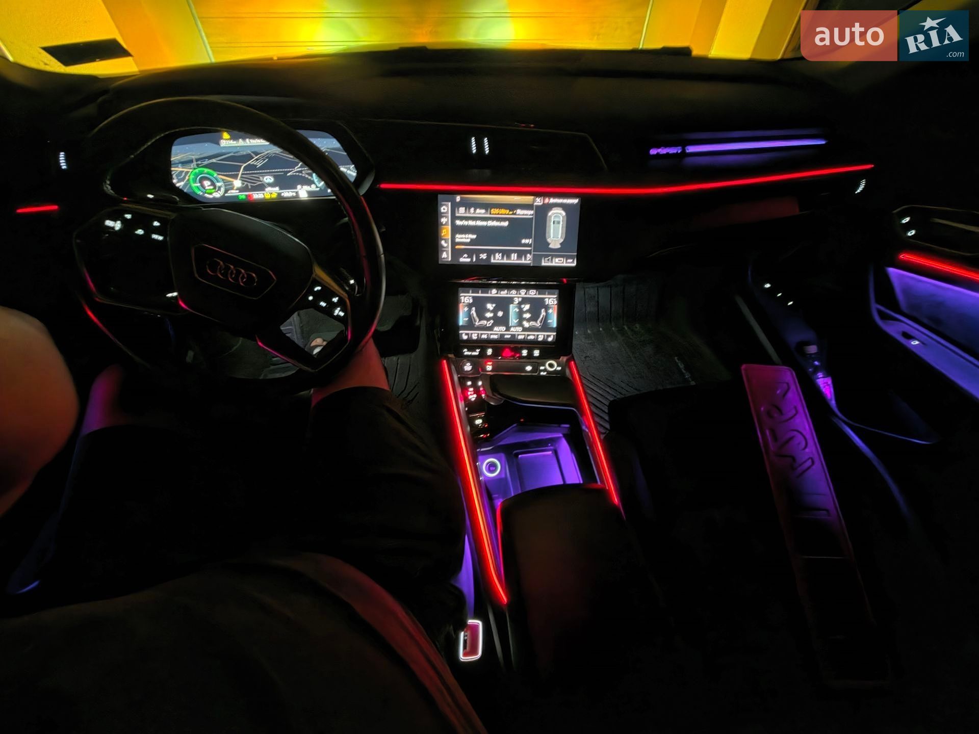 Audi e-tron 2019 VIN WA1VABGE4KB012072 фото оголошення 37 з 46