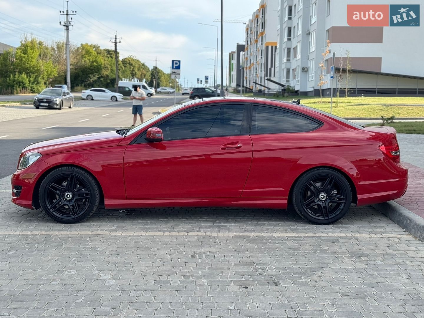Mercedes-Benz C-Class 2013 VIN WDDGJ4HB4EG210940 фото оголошення 7 з 52