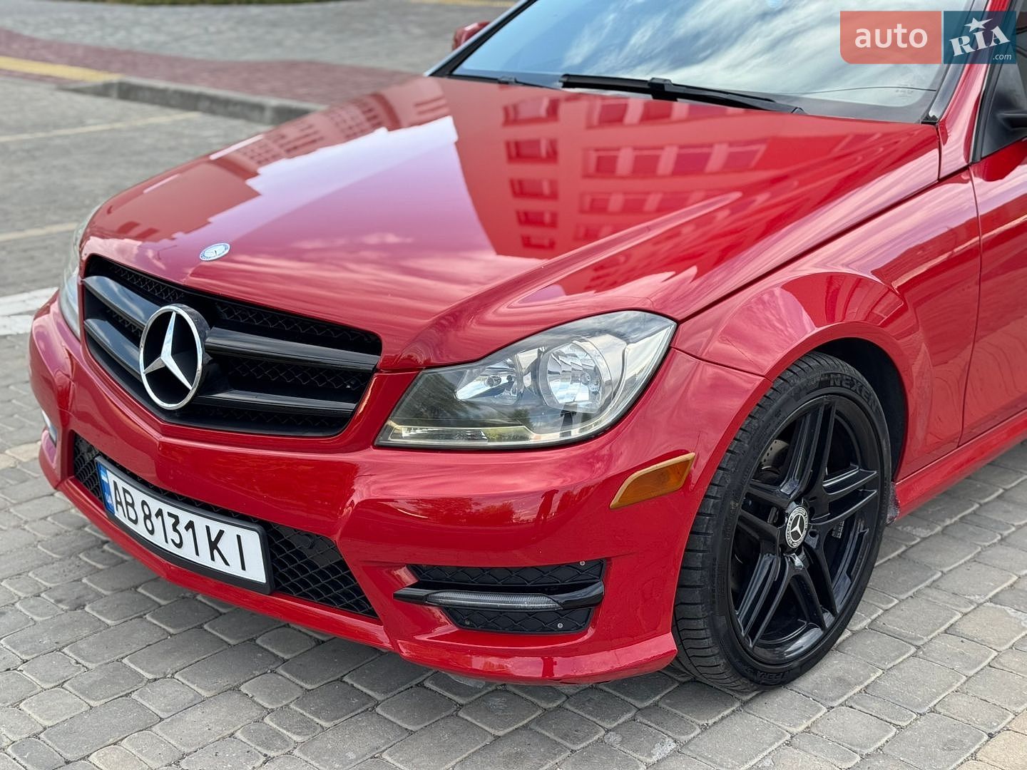 Mercedes-Benz C-Class 2013 VIN WDDGJ4HB4EG210940 фото оголошення 13 з 52