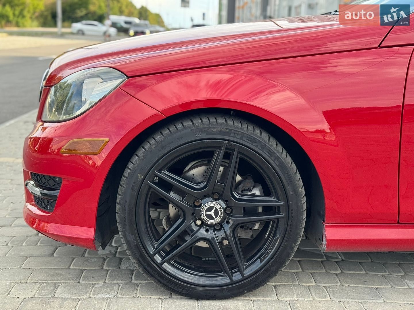Mercedes-Benz C-Class 2013 VIN WDDGJ4HB4EG210940 фото оголошення 25 з 52