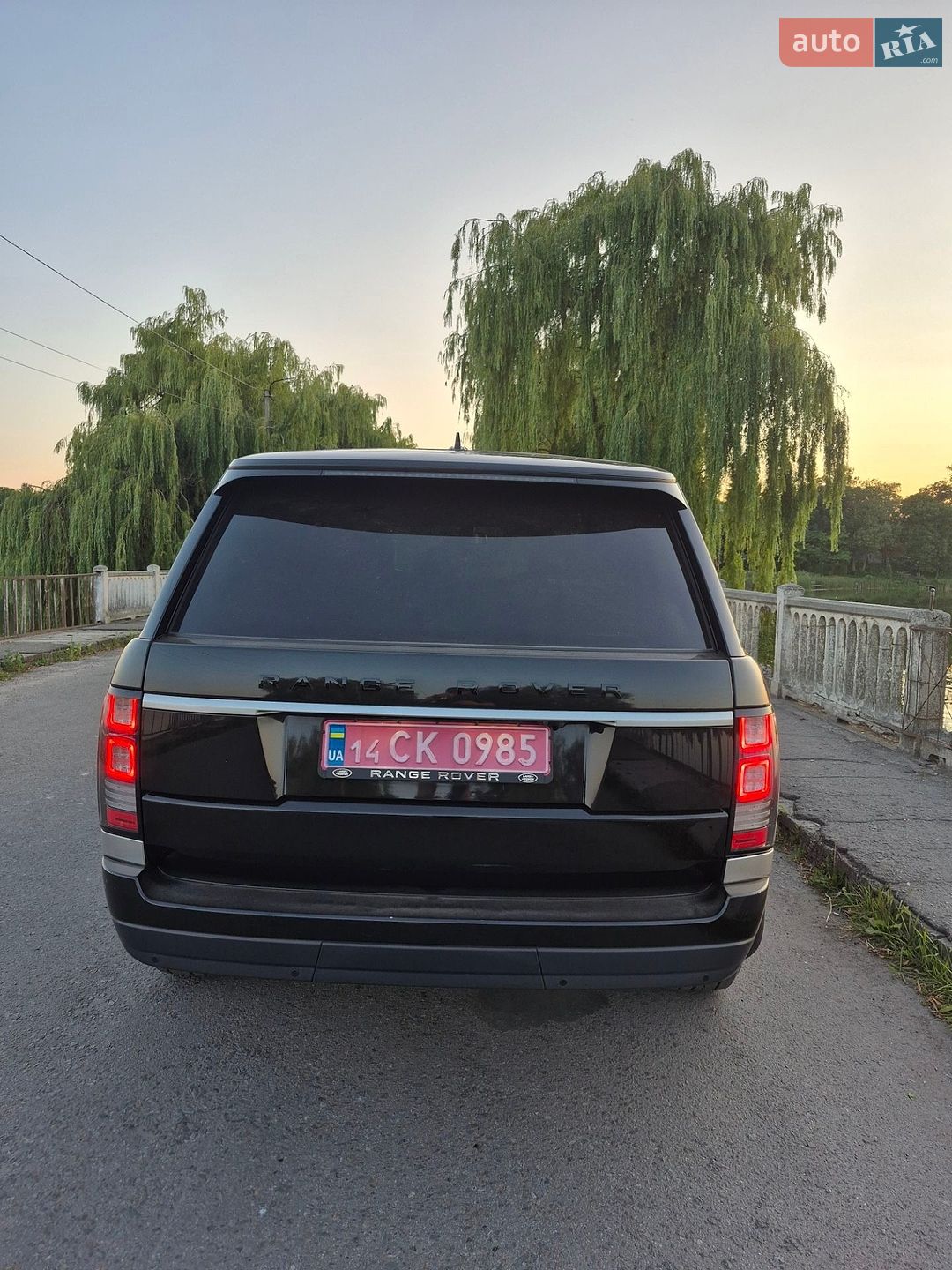 Land Rover Range Rover 2016 VIN SALGS2KF8GA305622 фото оголошення 24 з 39