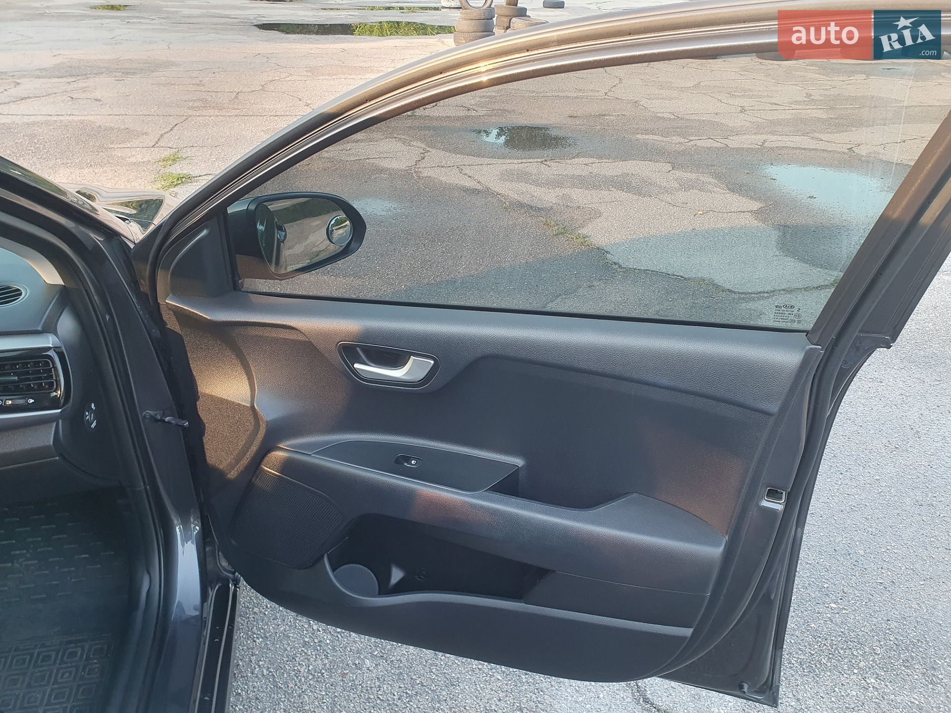Kia Rio 2018 VIN KNADC512AK6243297 фото оголошення 15 з 19