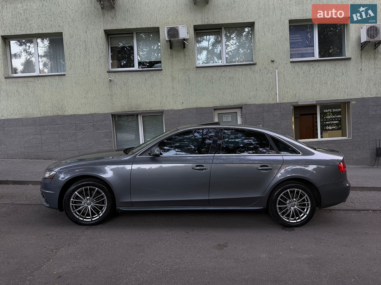 Audi A4 2012 VIN WAUFFAFL7CA119966 фото оголошення 9 з 14