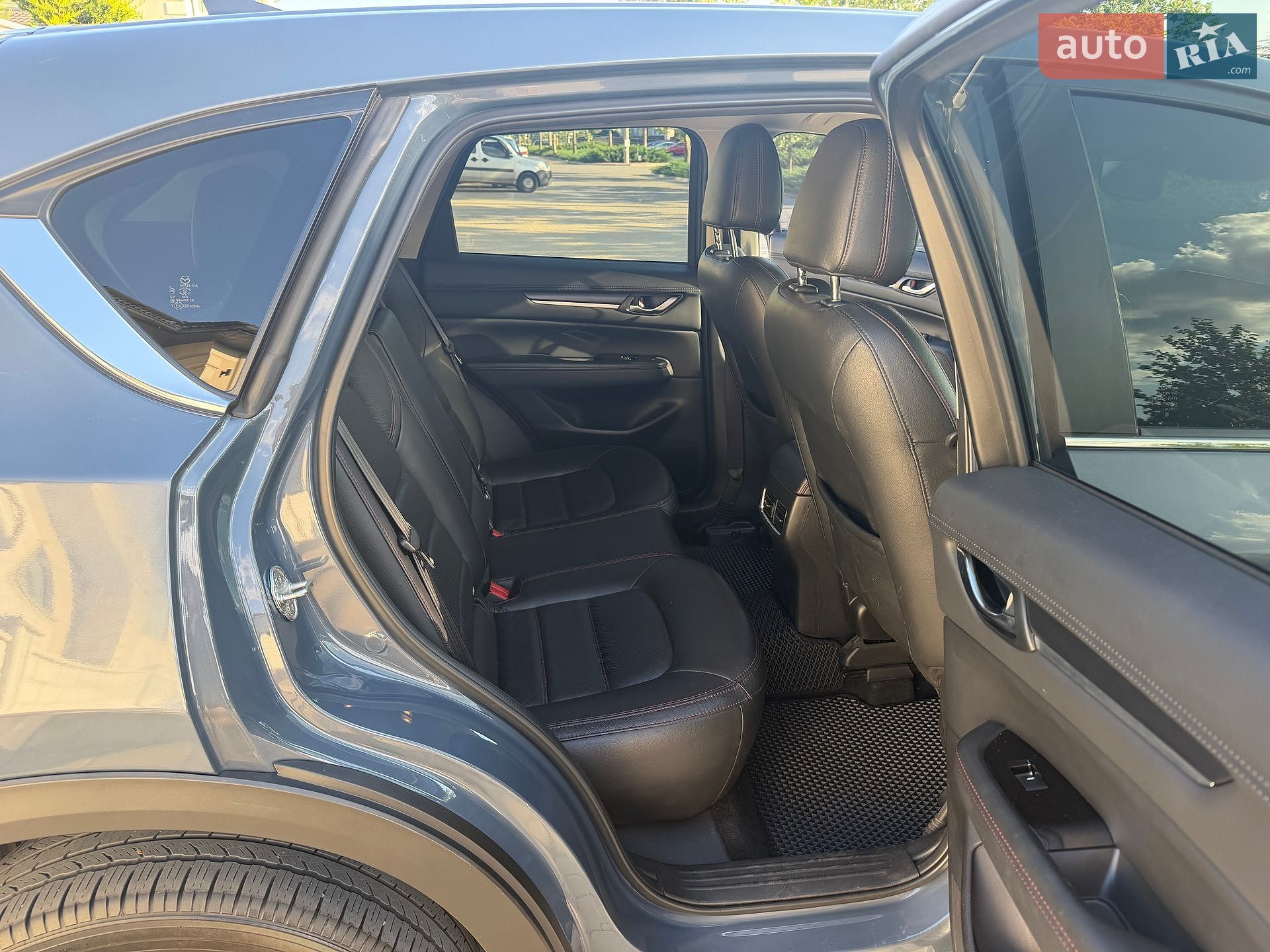Mazda CX-5 2021 VIN JM3KFACM1M0472233 фото оголошення 8 з 17