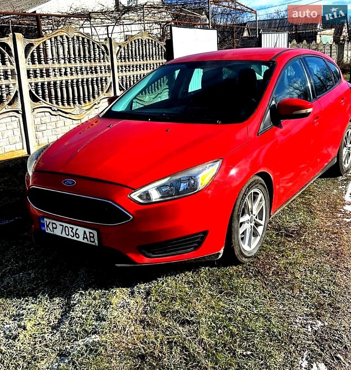 Ford Focus 2017 VIN 1FADP3K21HL247086 фото оголошення 7 з 17