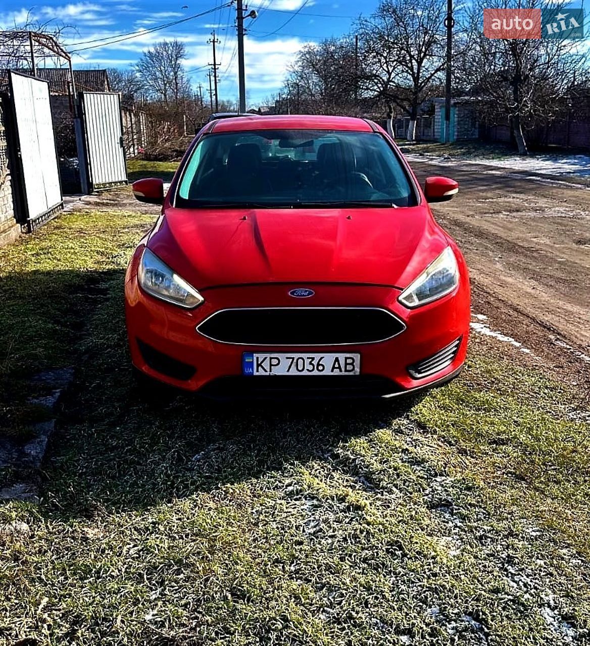 Ford Focus 2017 VIN 1FADP3K21HL247086 фото оголошення 8 з 17