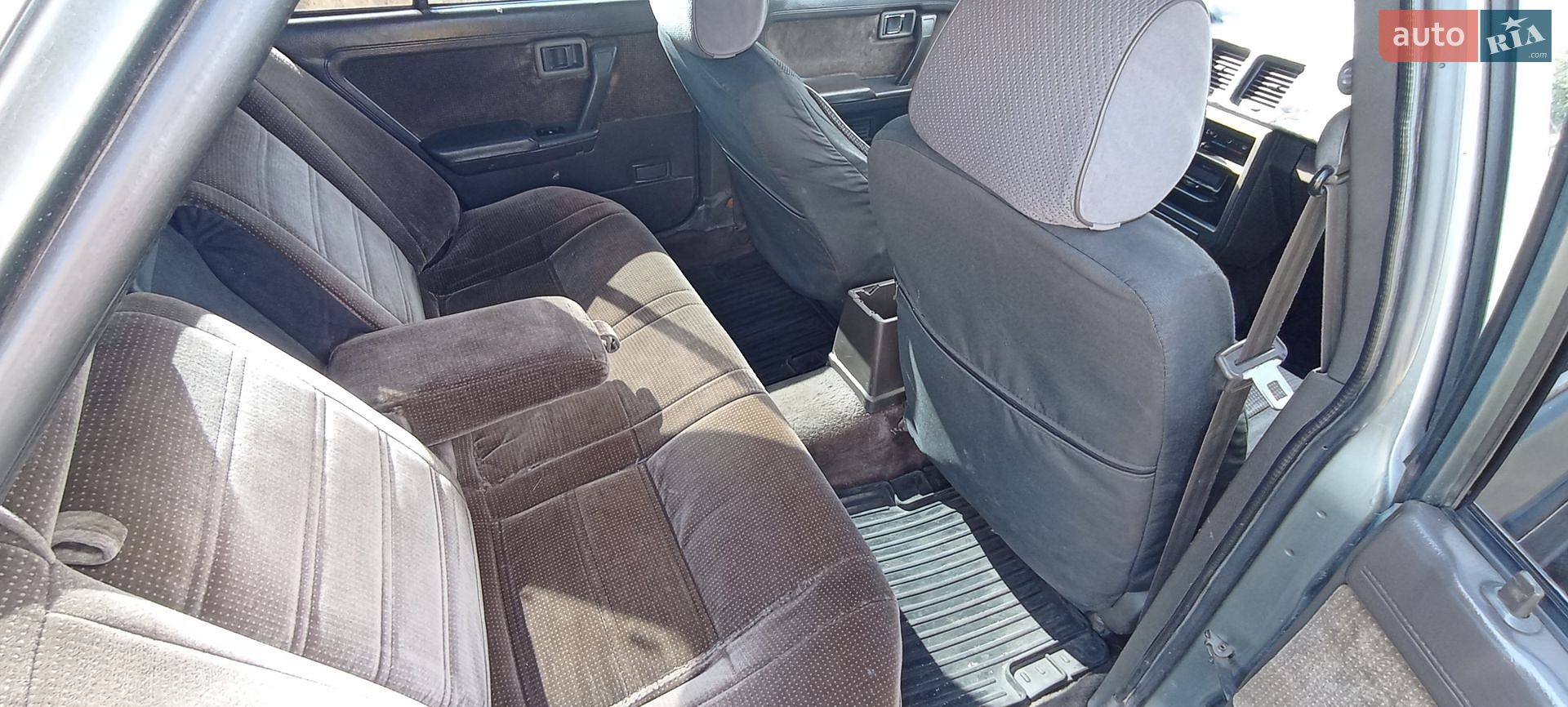 Nissan Bluebird 1987 VIN JN100HT12V0112280 фото оголошення 9 з 10