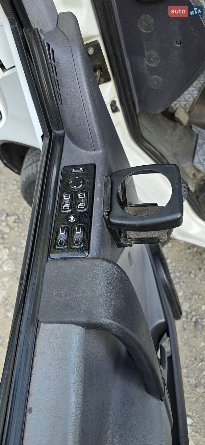 Mercedes-Benz Vito 2000 VIN VSA63809413332508 фото оголошення 24 з 30