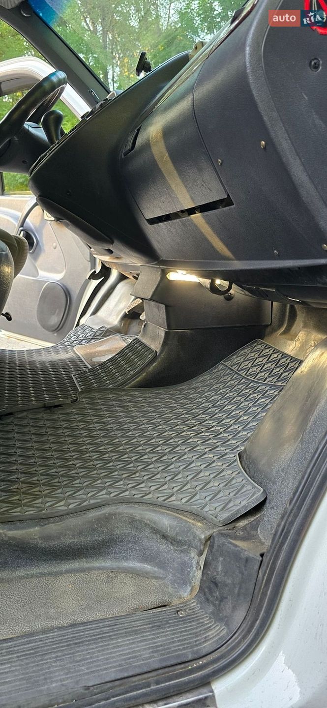 Mercedes-Benz Vito 2000 VIN VSA63809413332508 фото оголошення 26 з 30