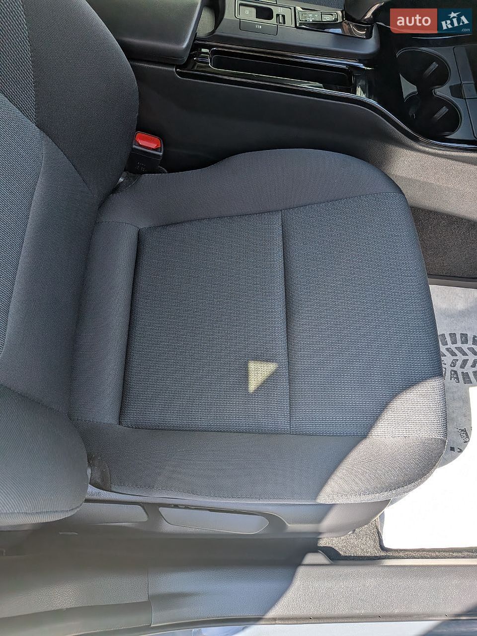 Toyota Prius 2024 VIN JTDACAAU8R3025646 фото оголошення 6 з 20