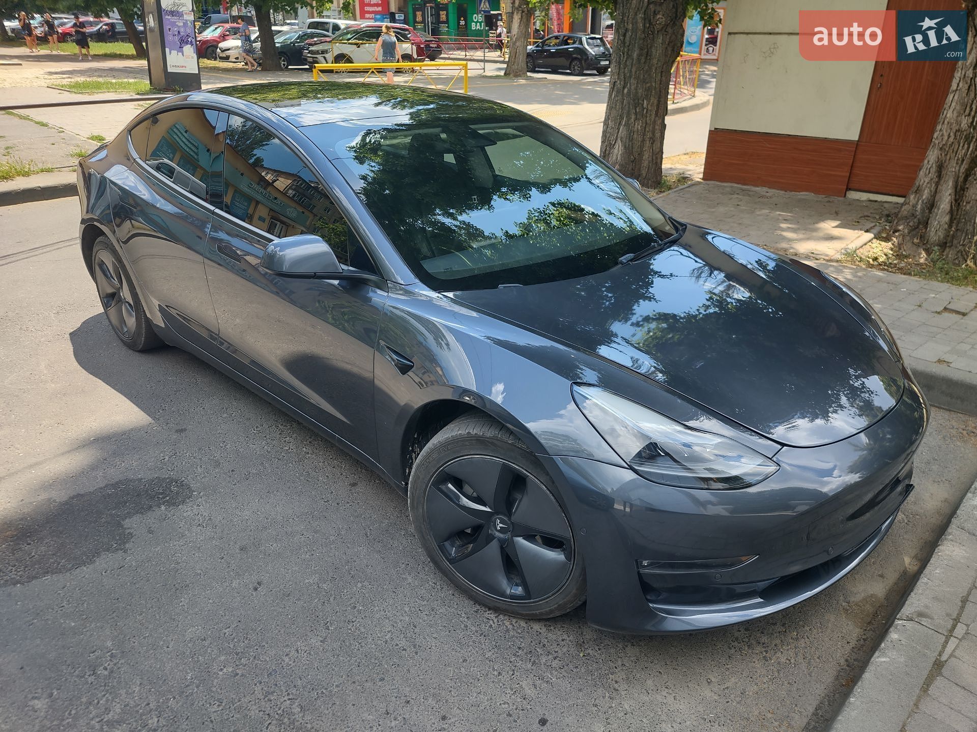 Tesla Model 3 2023 VIN 5YJ3E1EA7PF699970 фото оголошення 7 з 12