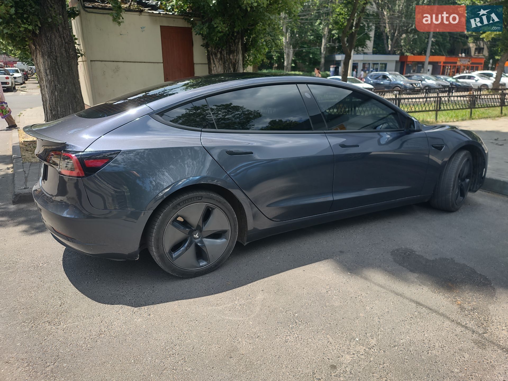 Tesla Model 3 2023 VIN 5YJ3E1EA7PF699970 фото оголошення 5 з 12