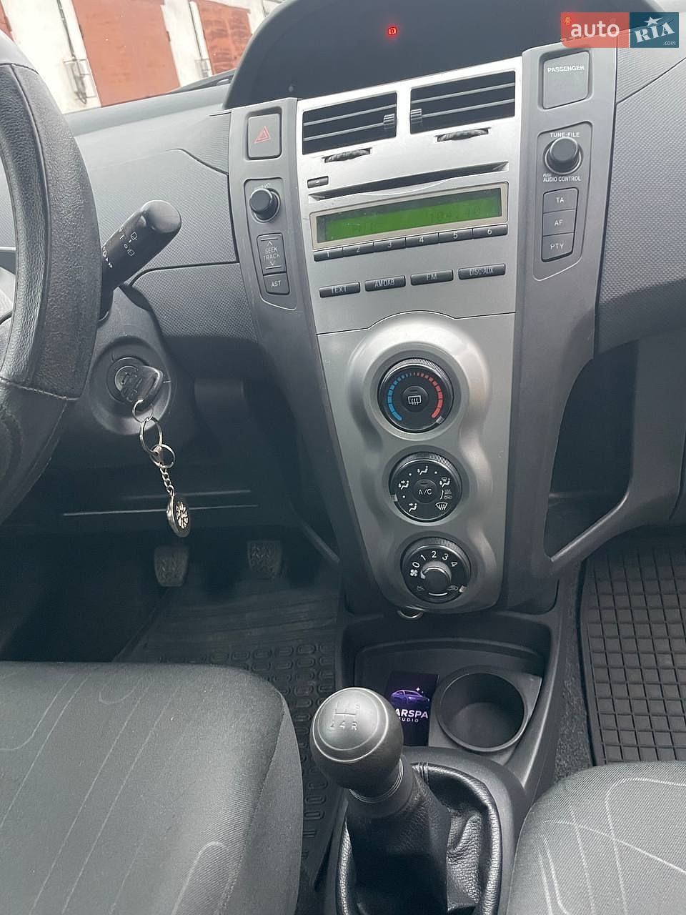 Toyota Yaris 2009 VIN VNKKG923X0A223552 фото оголошення 10 з 23