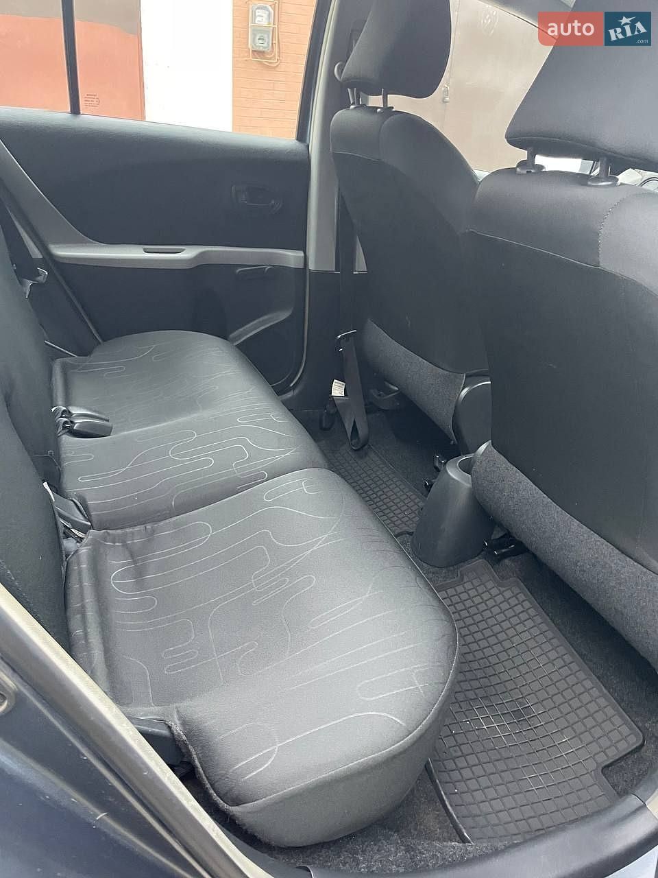 Toyota Yaris 2009 VIN VNKKG923X0A223552 фото оголошення 12 з 23