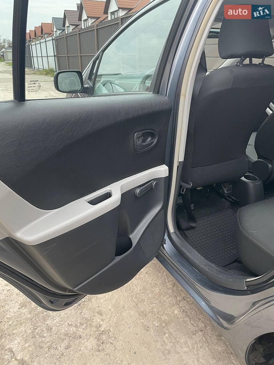 Toyota Yaris 2009 VIN VNKKG923X0A223552 фото оголошення 18 з 23