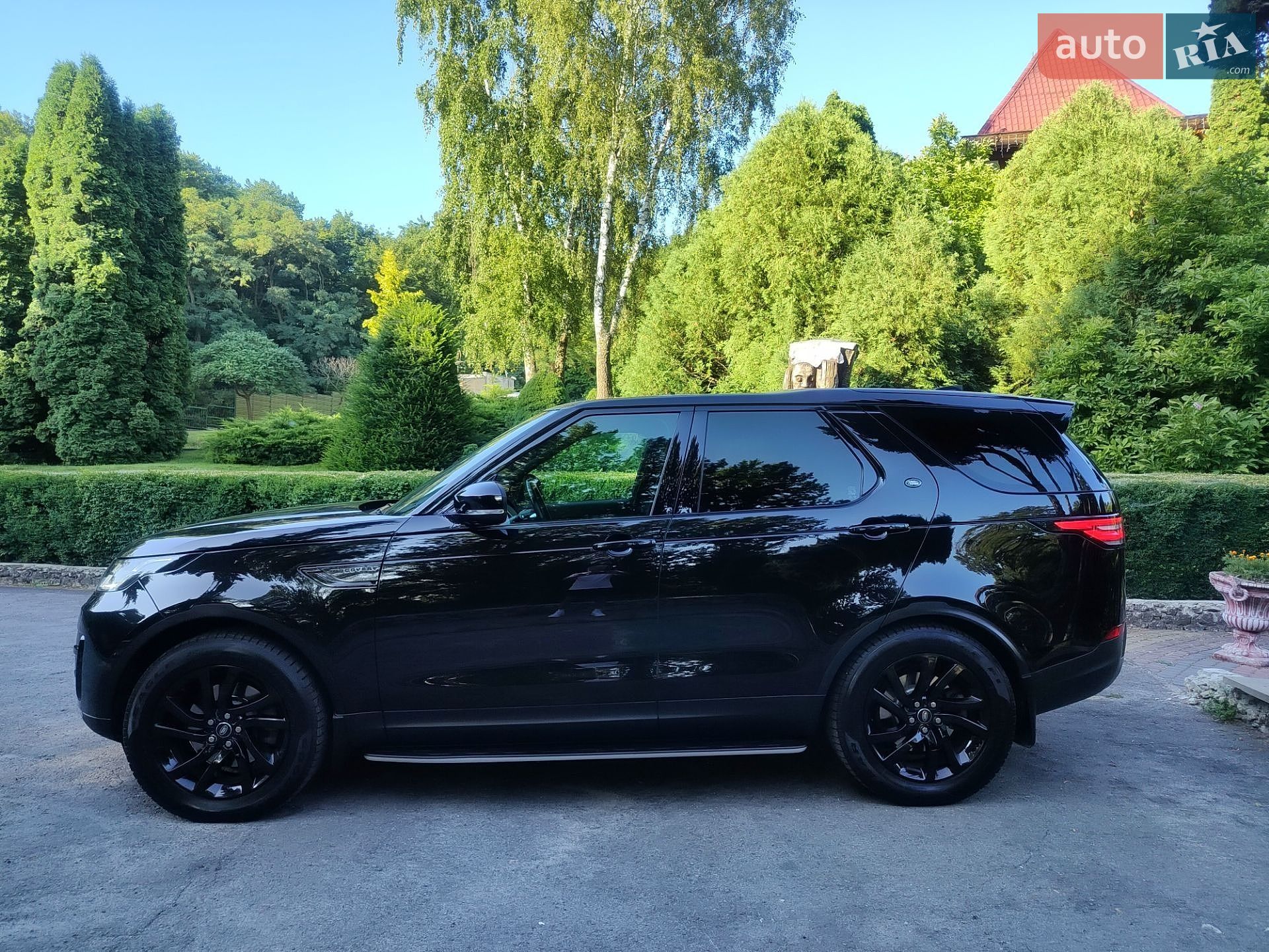 Land Rover Discovery 2017 VIN SALRA2BK8HA034961 фото оголошення 4 з 69