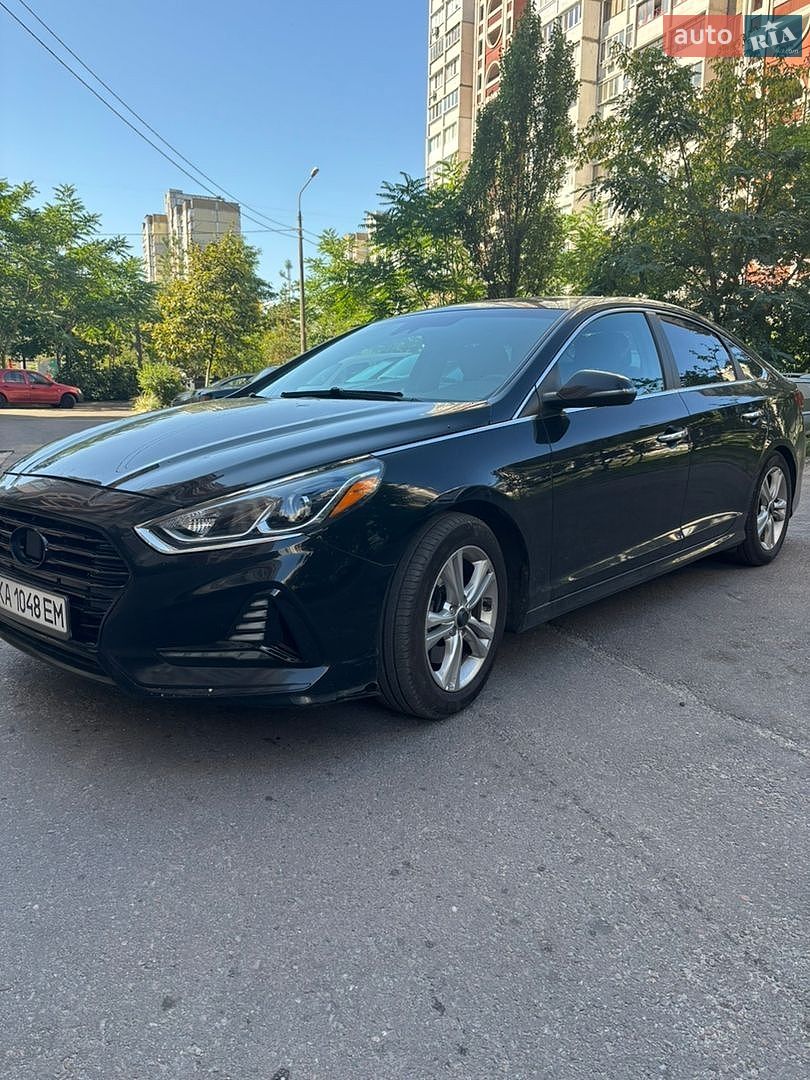 Hyundai Sonata 2017 VIN 5NPE34AF0JH610282 фото оголошення 2 з 64