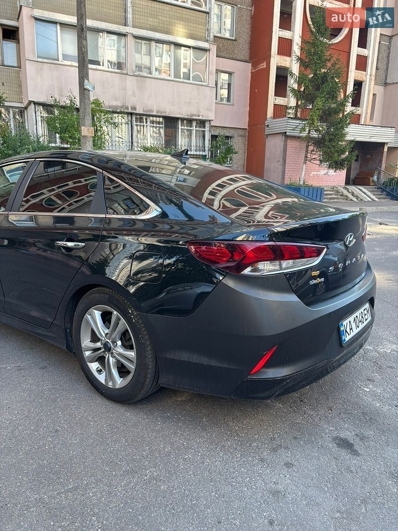 Hyundai Sonata 2017 VIN 5NPE34AF0JH610282 фото оголошення 11 з 64
