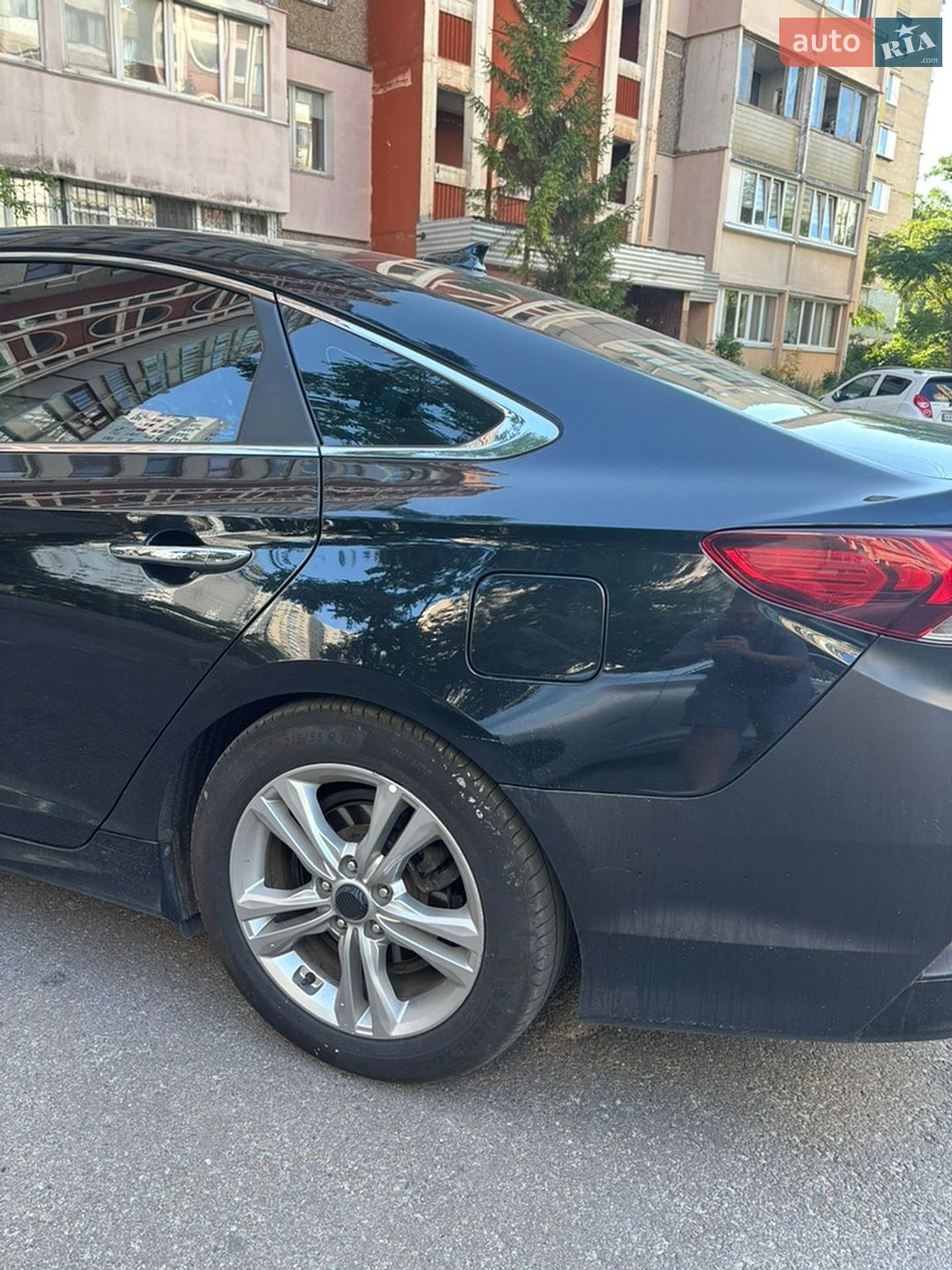 Hyundai Sonata 2017 VIN 5NPE34AF0JH610282 фото оголошення 13 з 64