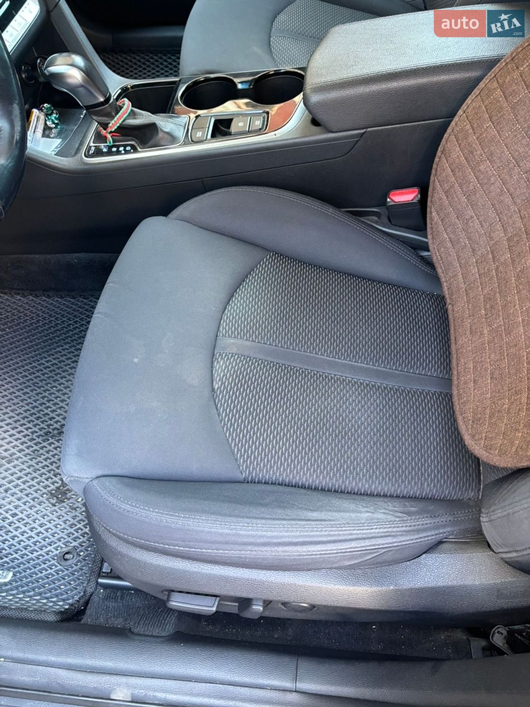 Hyundai Sonata 2017 VIN 5NPE34AF0JH610282 фото оголошення 21 з 64