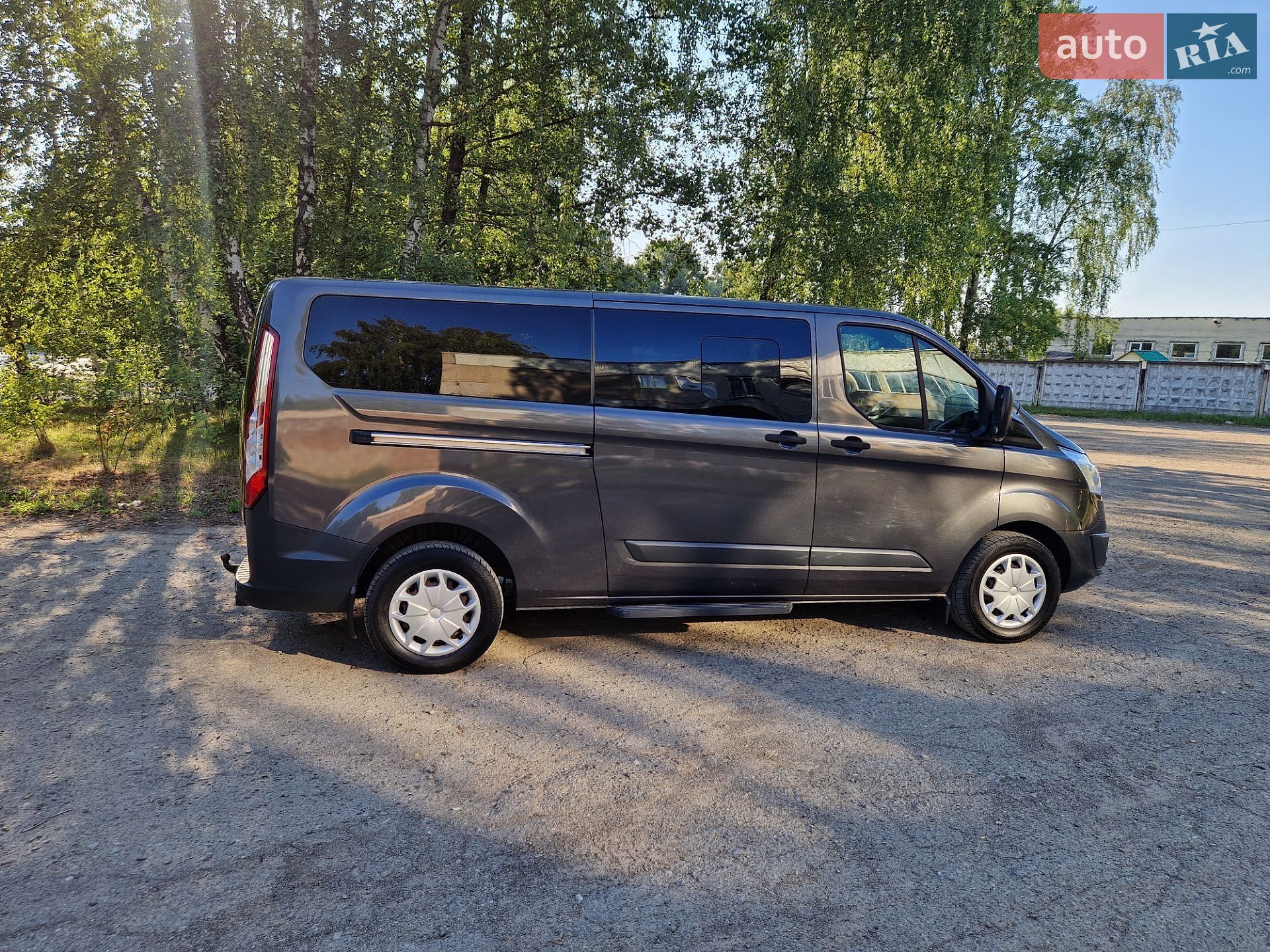 Ford Tourneo Custom 2017 VIN WF03XXTTG3HP52095 фото оголошення 8 з 30