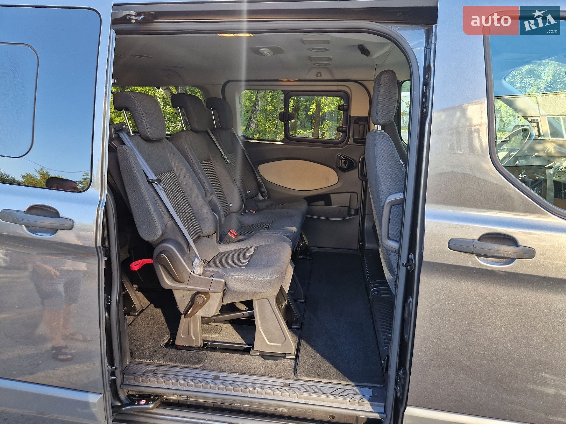 Ford Tourneo Custom 2017 VIN WF03XXTTG3HP52095 фото оголошення 21 з 30