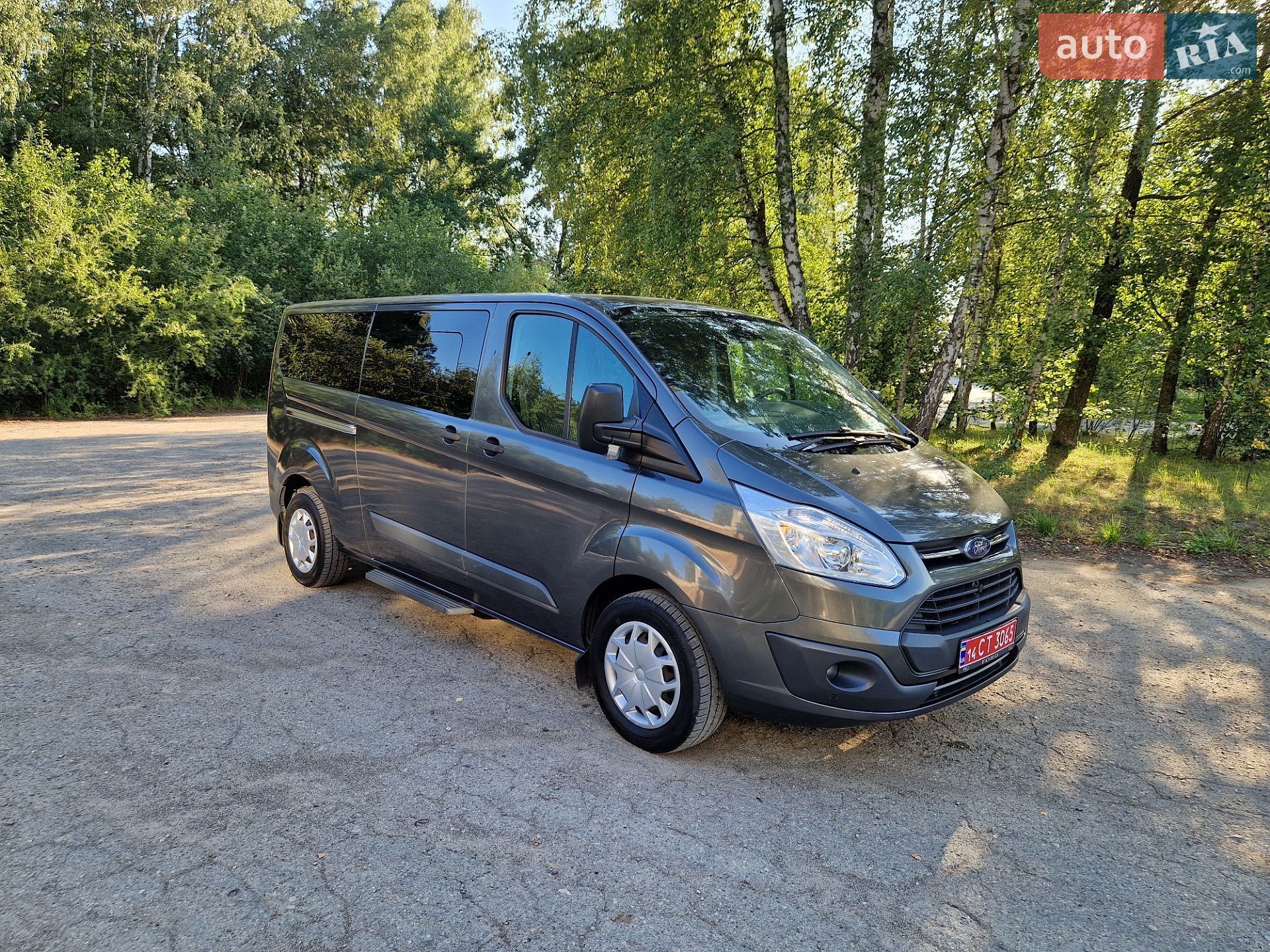 Ford Tourneo Custom 2017 VIN WF03XXTTG3HP52095 фото оголошення 29 з 30