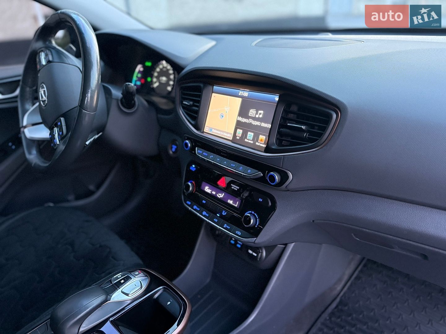 Hyundai Ioniq 2017 VIN KMHC851HFHU017583 фото оголошення 11 з 20