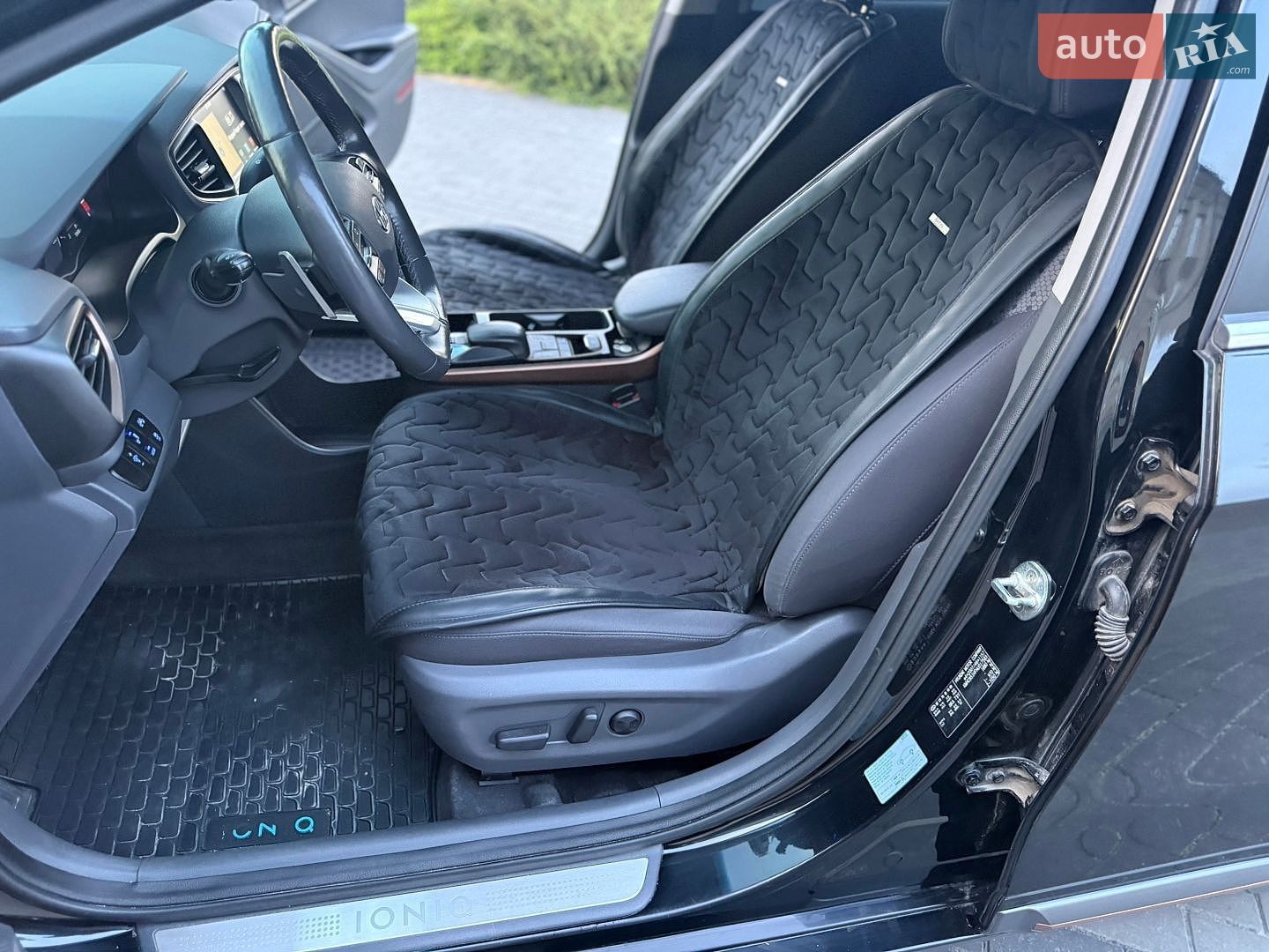 Hyundai Ioniq 2017 VIN KMHC851HFHU017583 фото оголошення 18 з 20