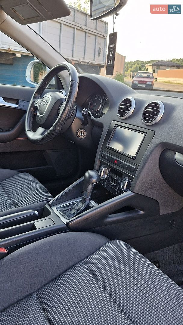 Audi A3 2010 VIN WAUZZZ8PXAB017913 фото оголошення 14 з 29