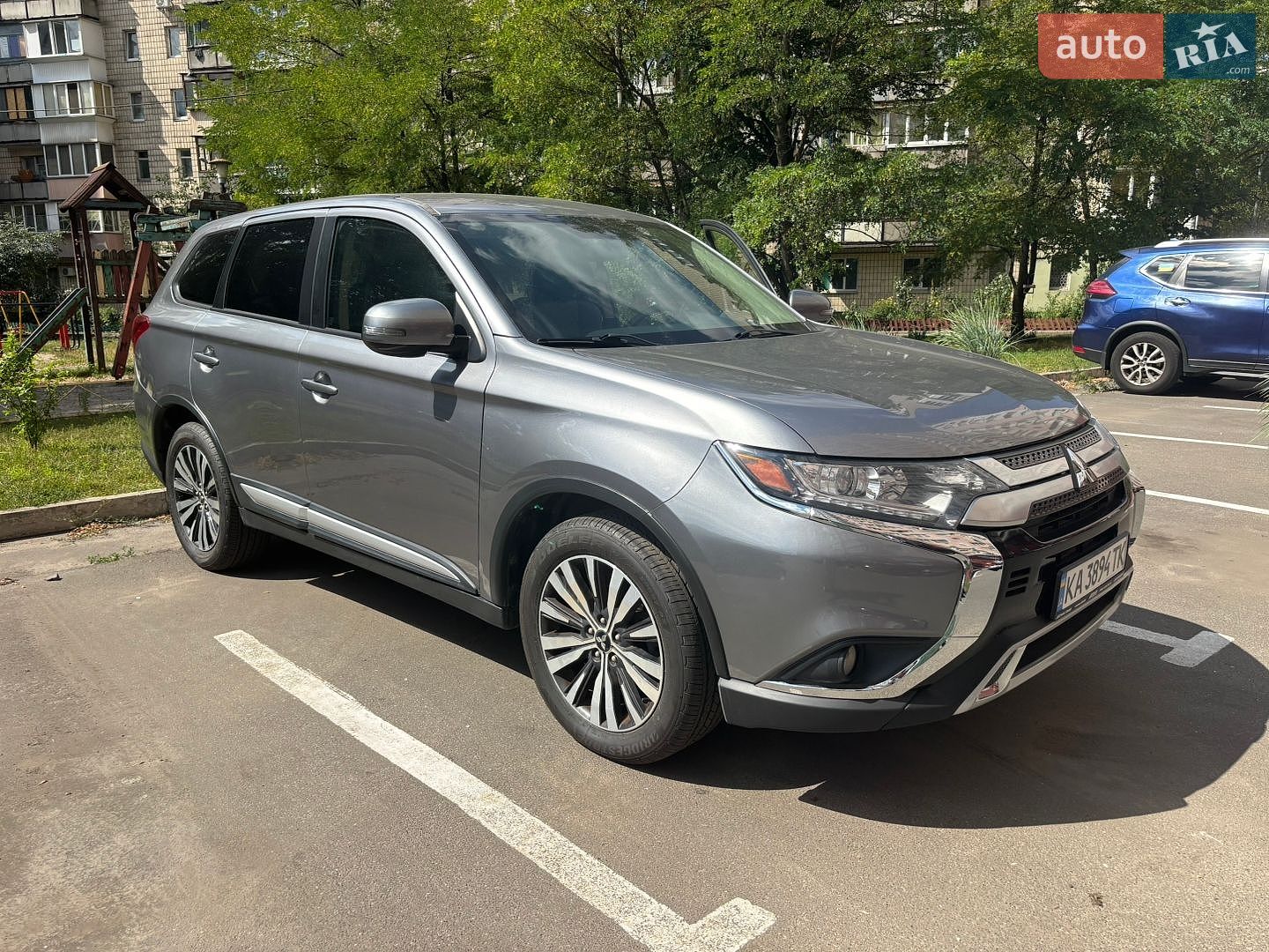 MITSUBISHI OUTLANDER 2019 VIN JA4AZ3A39KZ046181 фото оголошення 14 з 18