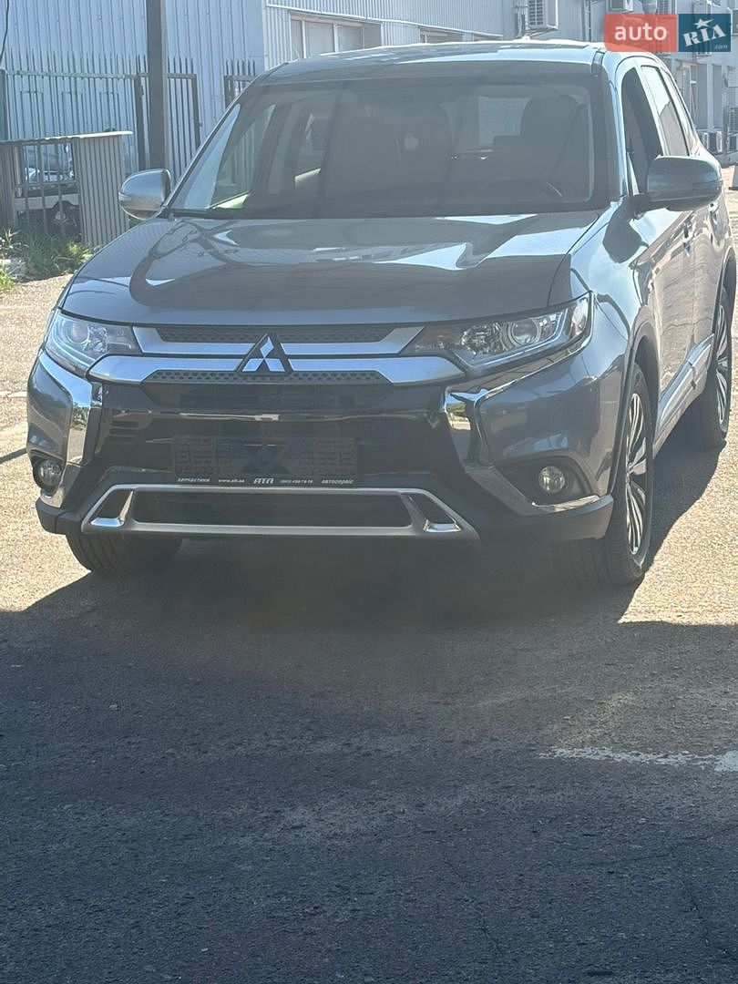 MITSUBISHI OUTLANDER 2019 VIN JA4AZ3A39KZ046181 фото оголошення 17 з 18