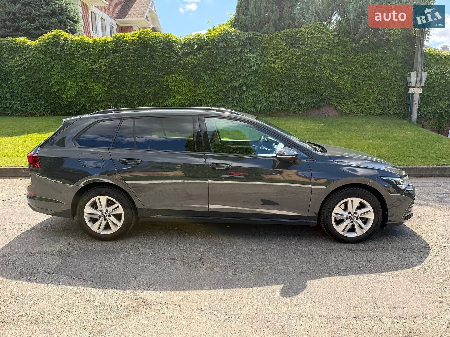 Volkswagen Golf 2022 VIN WVWZZZCDXPW515403 фото оголошення 9 з 70