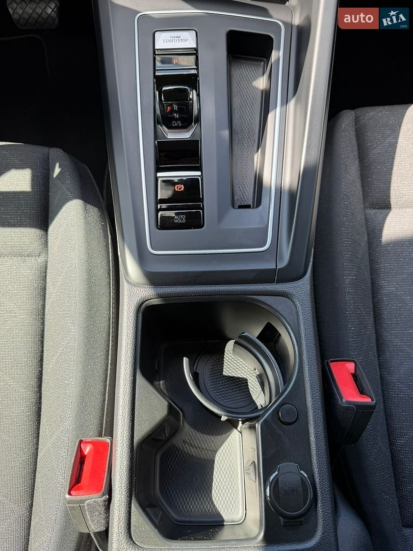 Volkswagen Golf 2022 VIN WVWZZZCDXPW515403 фото оголошення 33 з 70