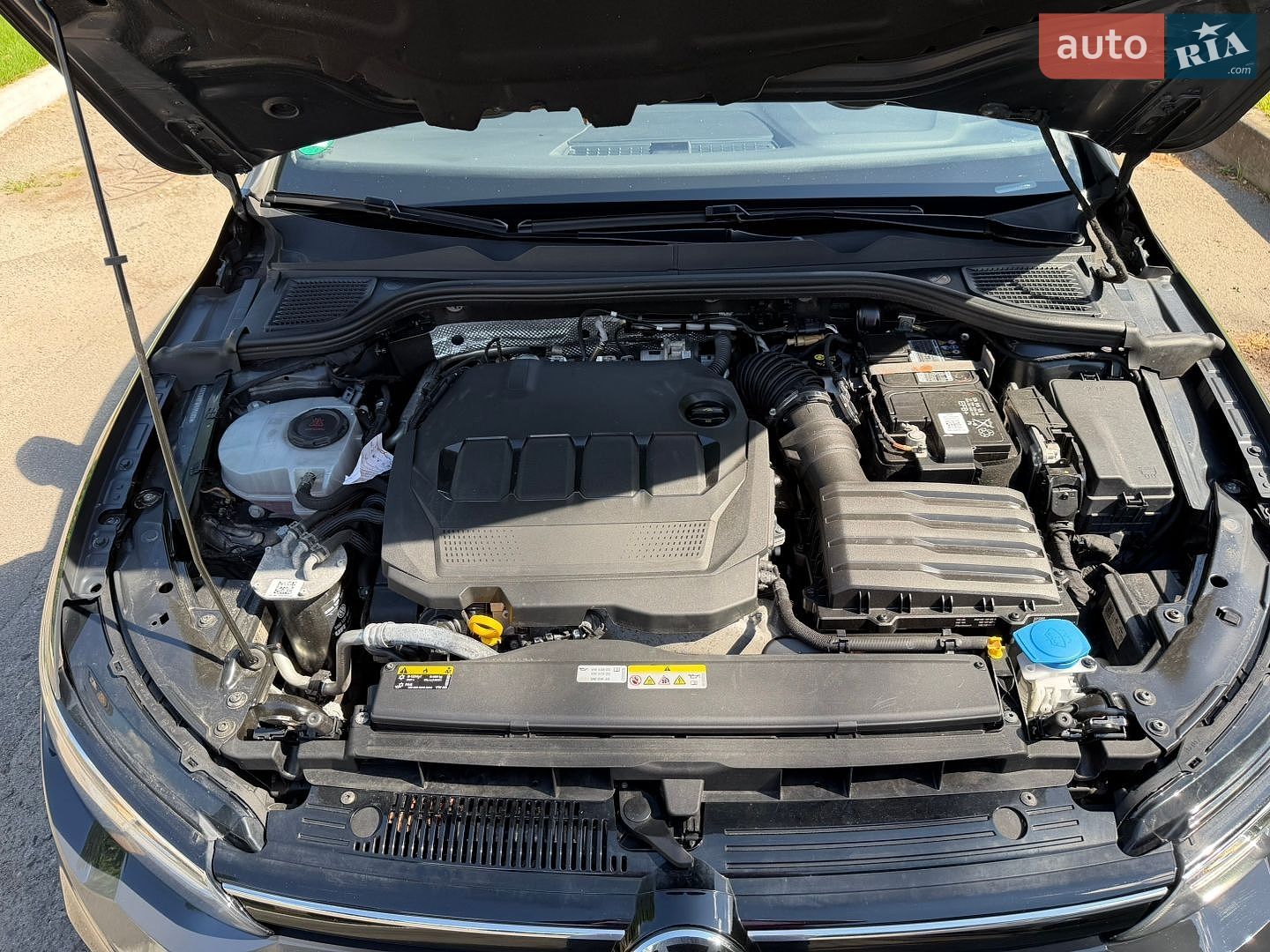 Volkswagen Golf 2022 VIN WVWZZZCDXPW515403 фото оголошення 68 з 70