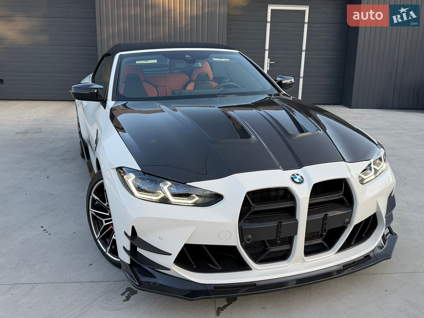 BMW M4 2023 VIN WBS33BA01RCP31314 фото оголошення 4 з 36