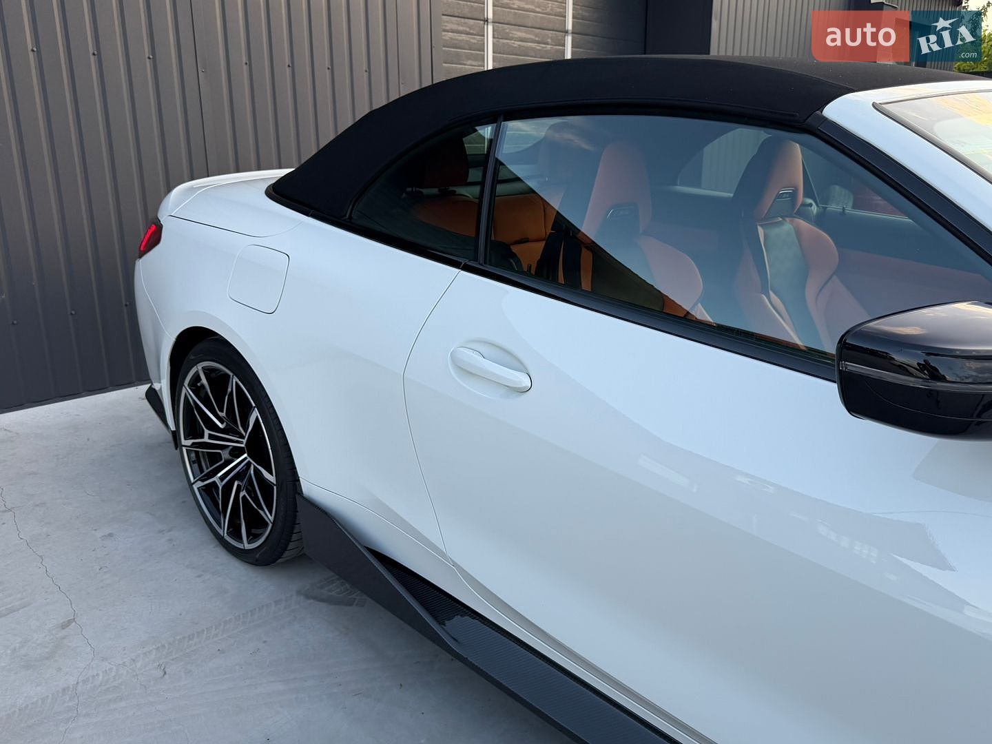 BMW M4 2023 VIN WBS33BA01RCP31314 фото оголошення 10 з 36