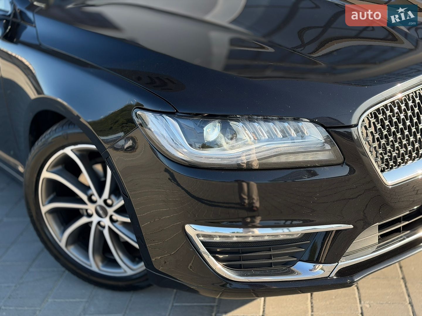 Lincoln MKZ 2019 VIN 3LN6L5D97KR626991 фото оголошення 7 з 46