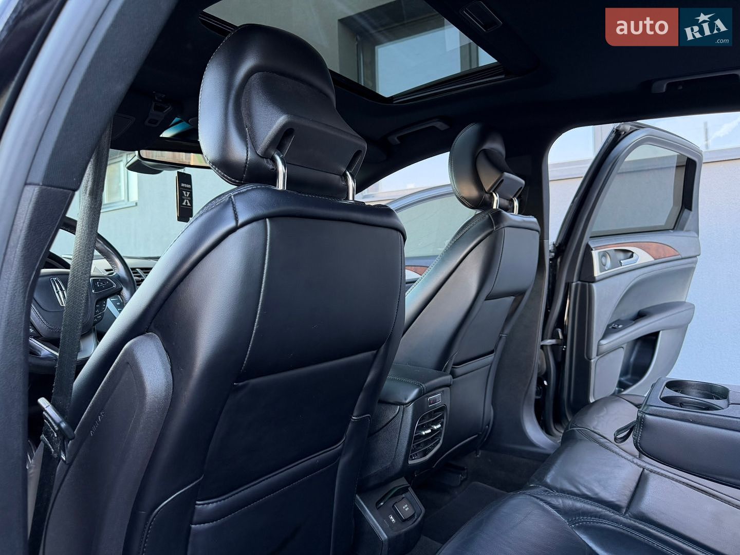 Lincoln MKZ 2019 VIN 3LN6L5D97KR626991 фото оголошення 23 з 46