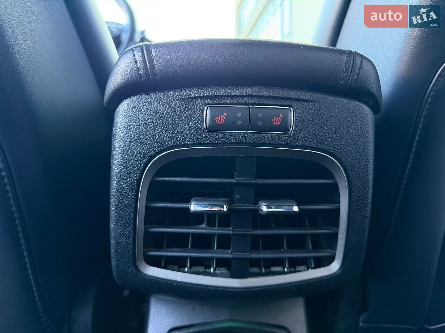 Lincoln MKZ 2019 VIN 3LN6L5D97KR626991 фото оголошення 25 з 46