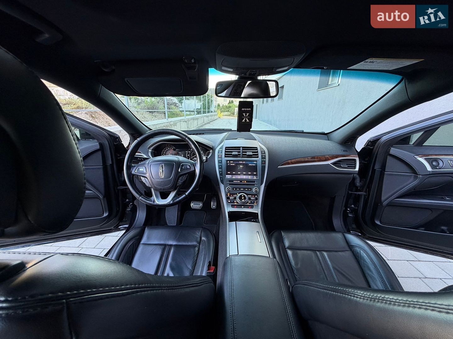 Lincoln MKZ 2019 VIN 3LN6L5D97KR626991 фото оголошення 27 з 46