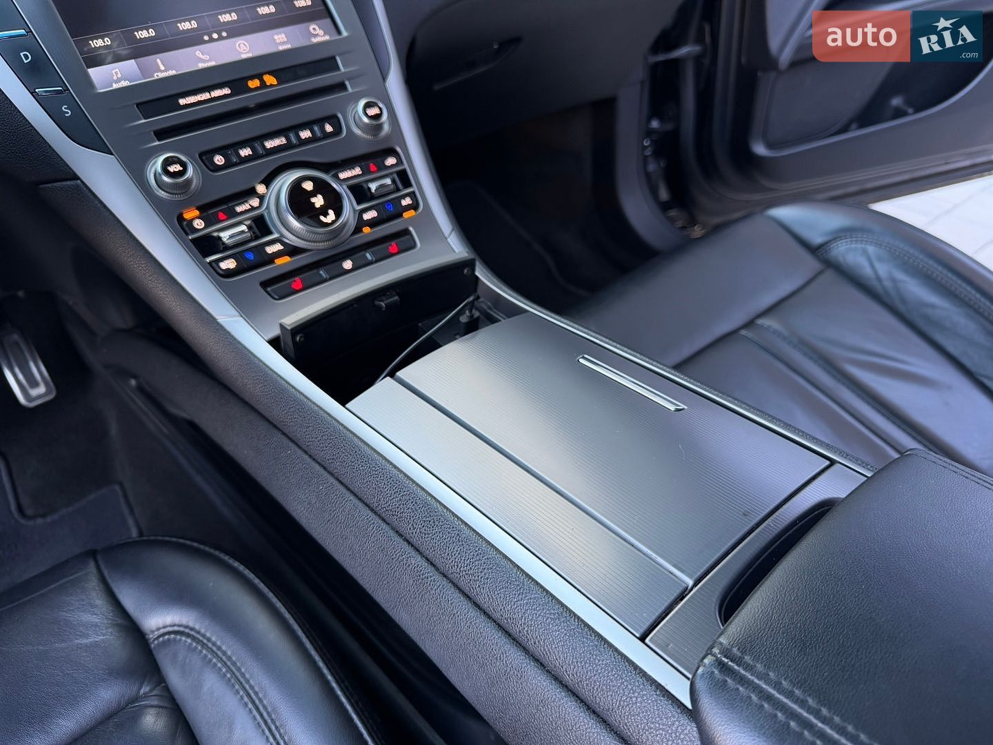 Lincoln MKZ 2019 VIN 3LN6L5D97KR626991 фото оголошення 33 з 46