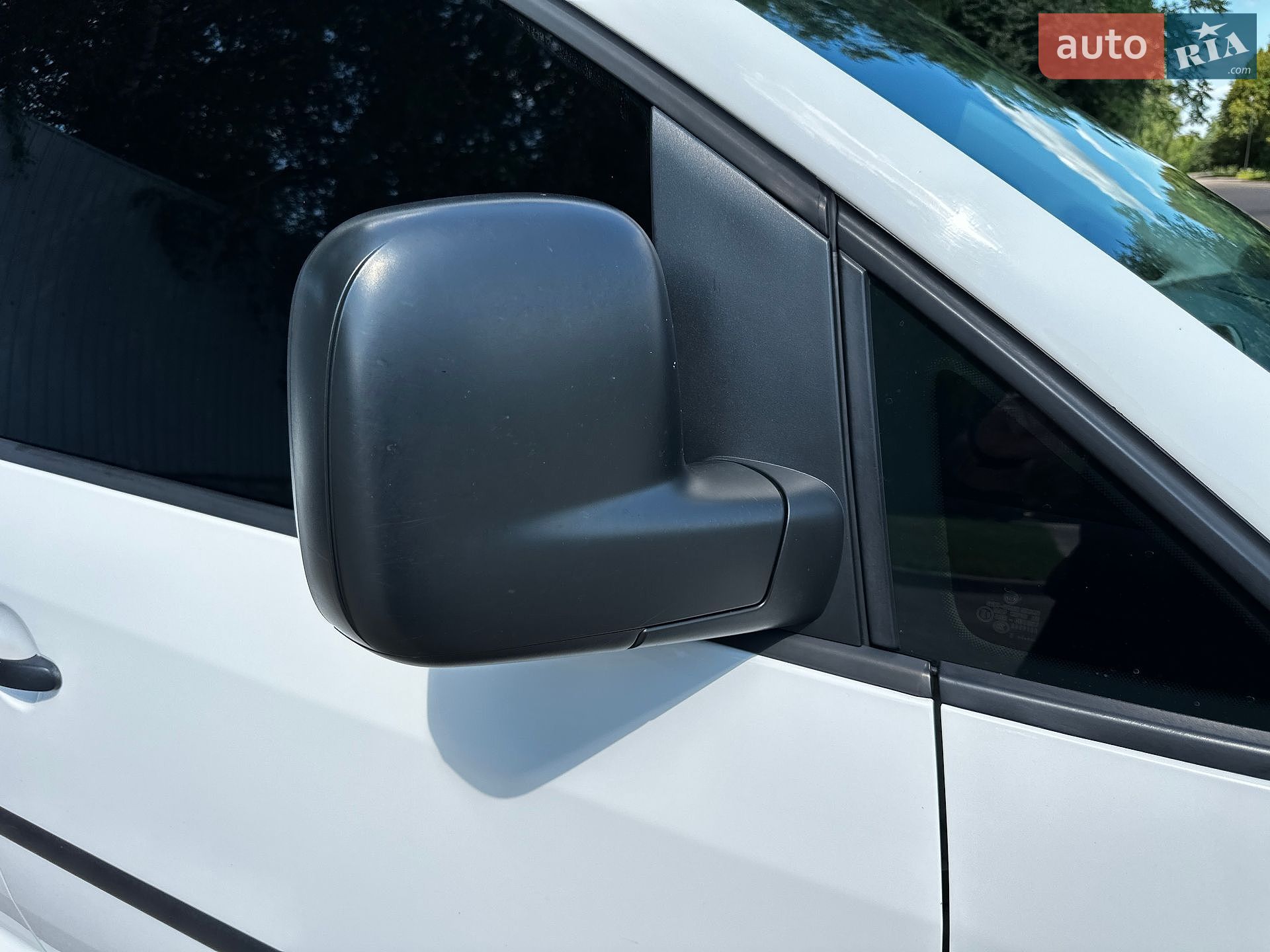Volkswagen Caddy 2009 VIN WV1ZZZ2KZAX047751 фото оголошення 3 з 36