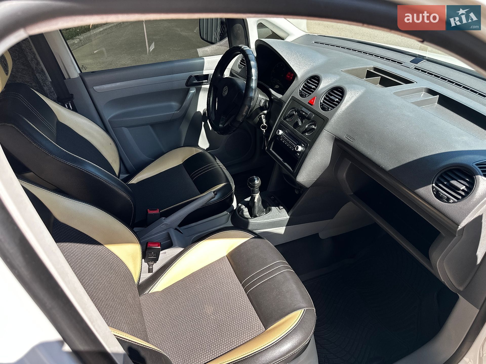 Volkswagen Caddy 2009 VIN WV1ZZZ2KZAX047751 фото оголошення 6 з 36